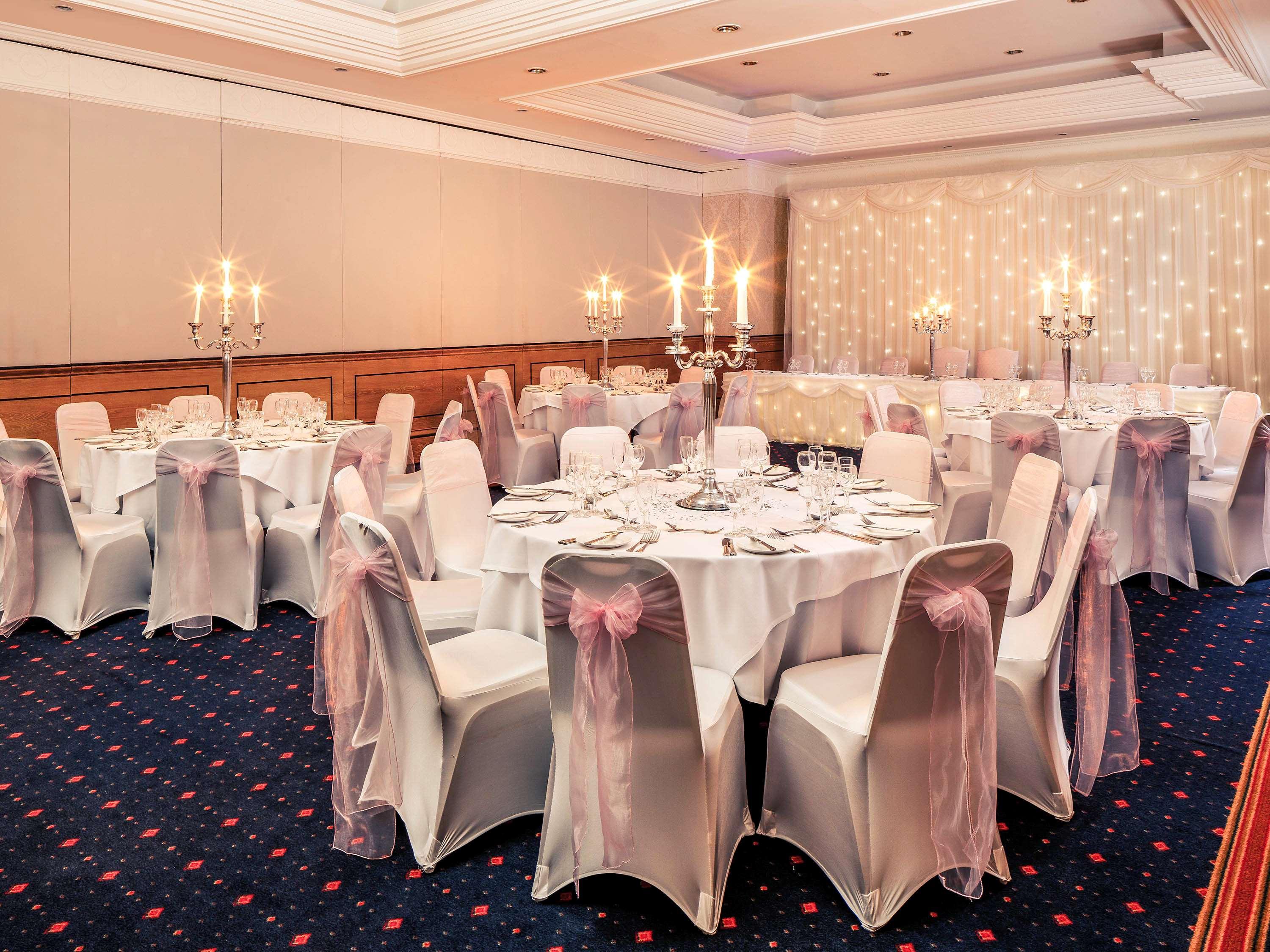Mercure York Fairfield Manor Hotel Екстер'єр фото