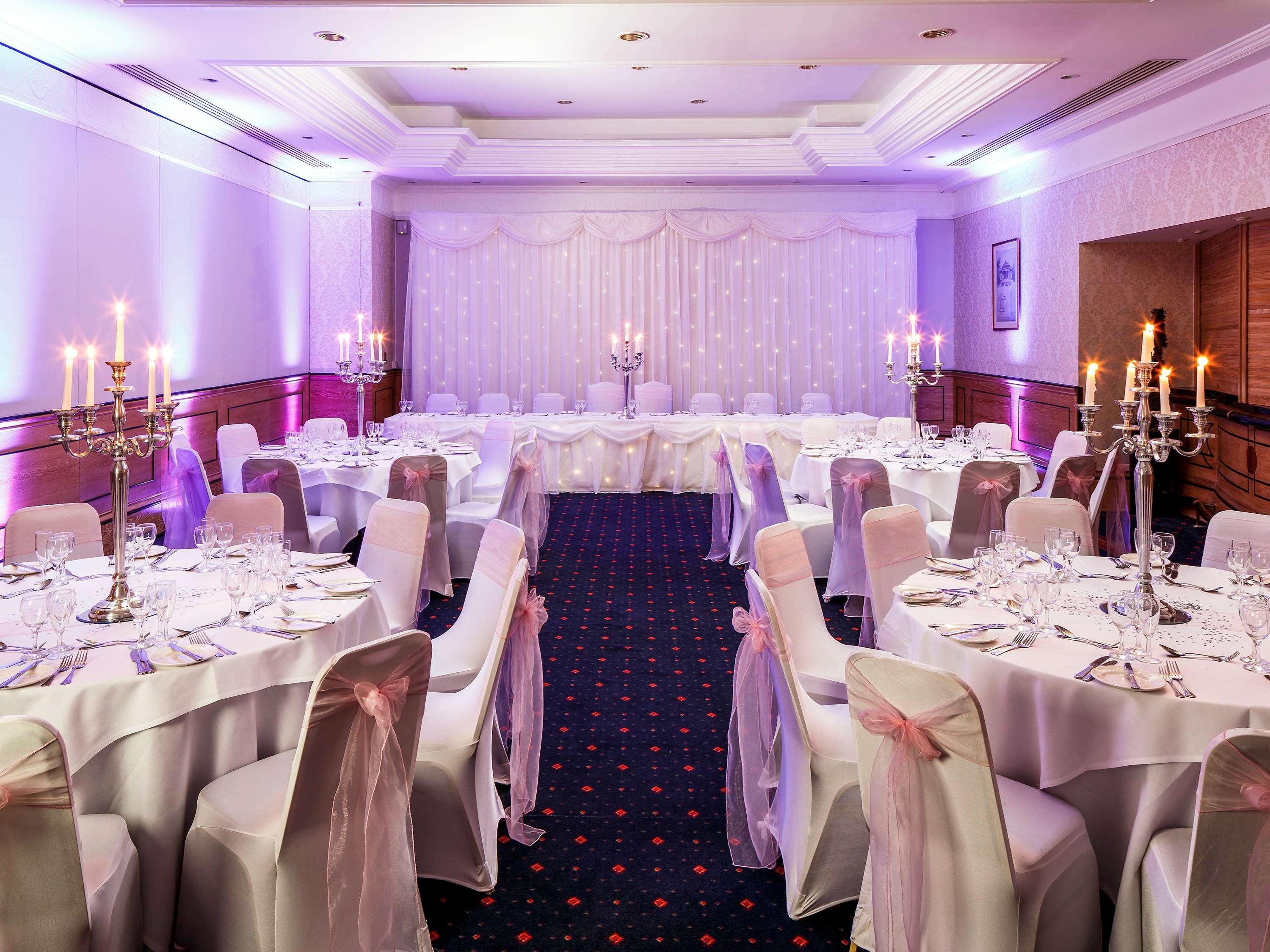 Mercure York Fairfield Manor Hotel Екстер'єр фото