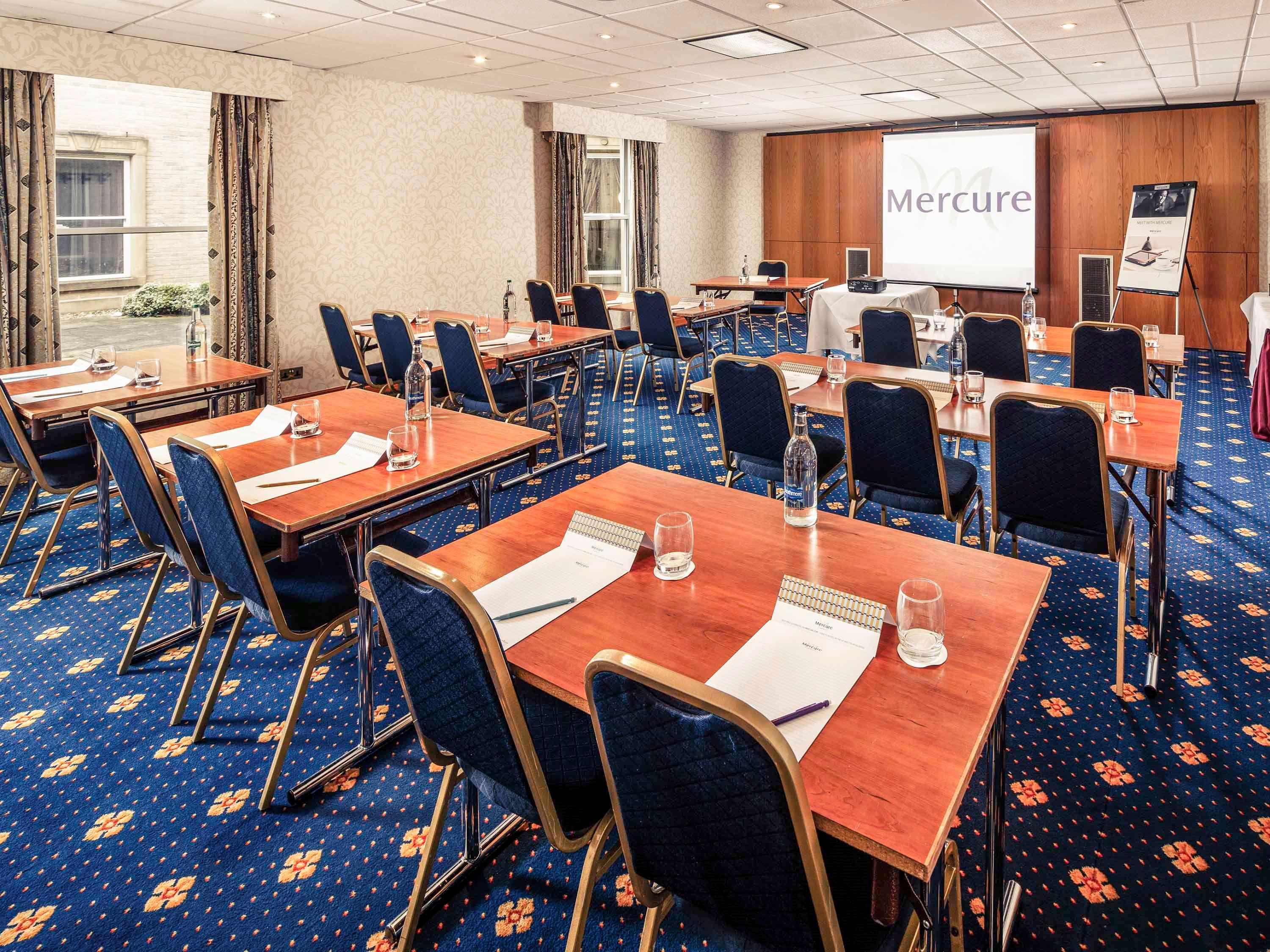 Mercure York Fairfield Manor Hotel Екстер'єр фото