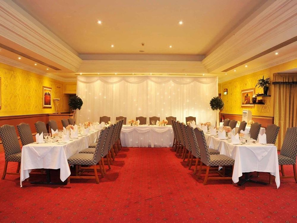 Mercure York Fairfield Manor Hotel Зручності фото