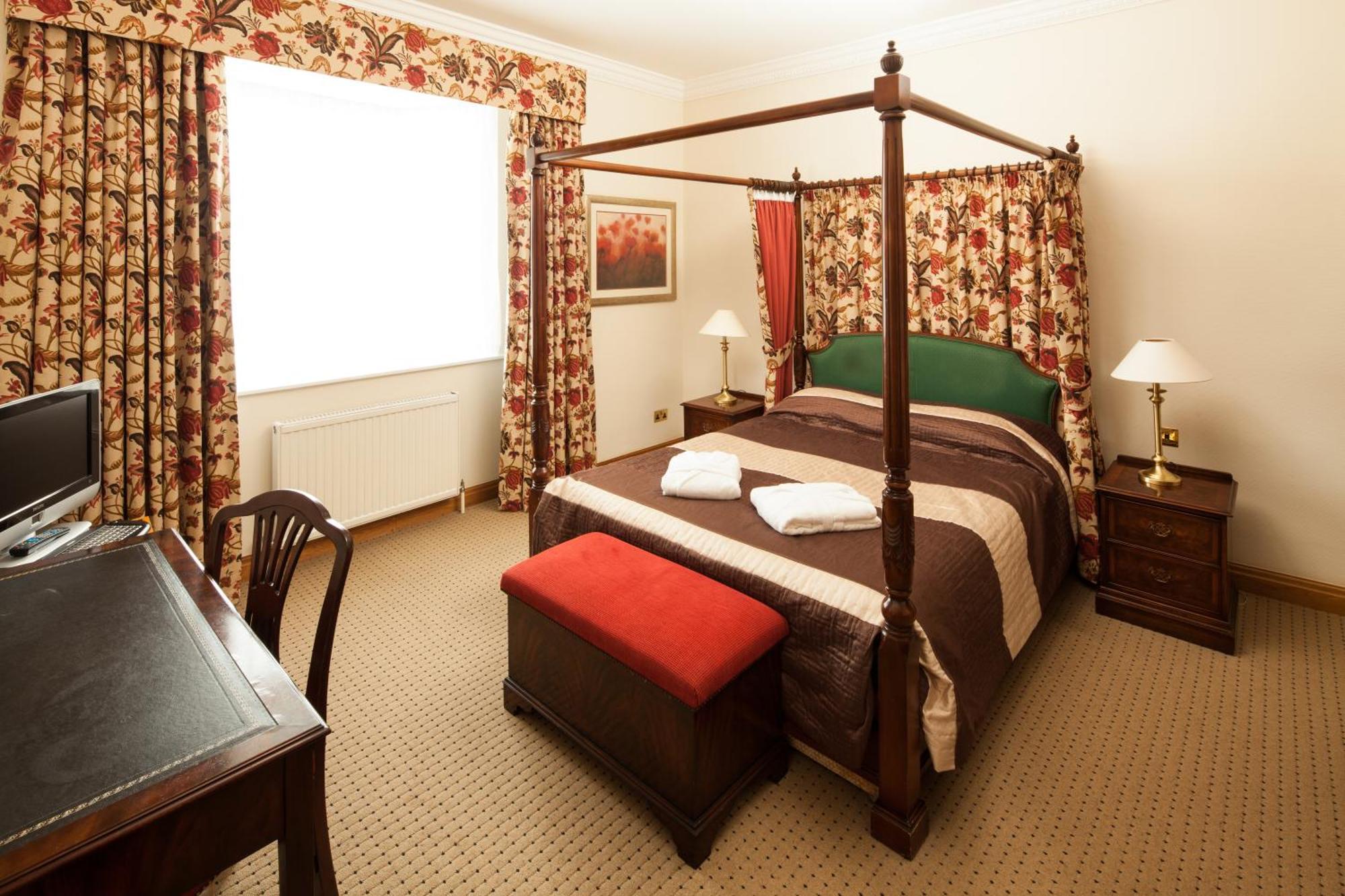 Mercure York Fairfield Manor Hotel Екстер'єр фото