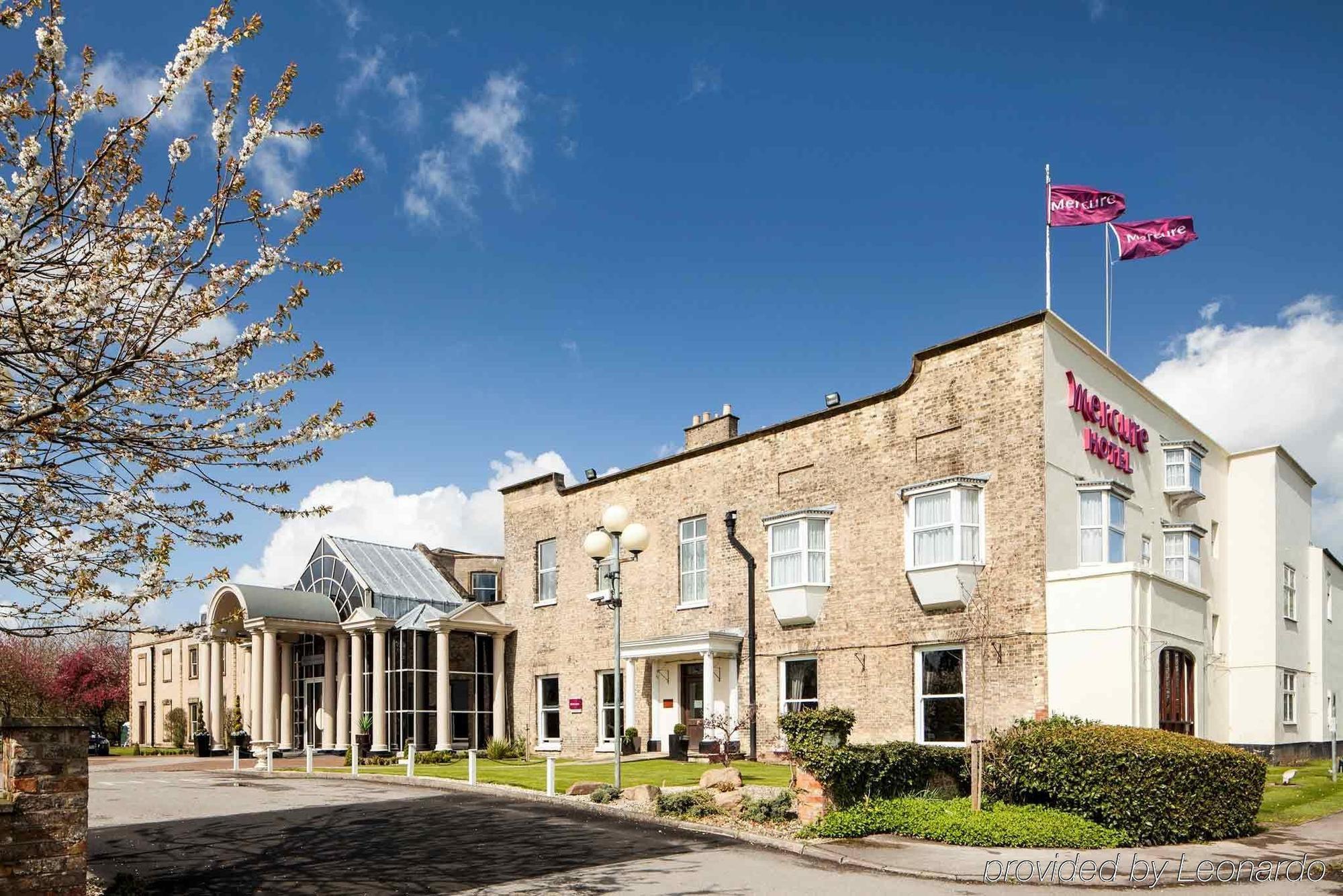 Mercure York Fairfield Manor Hotel Екстер'єр фото