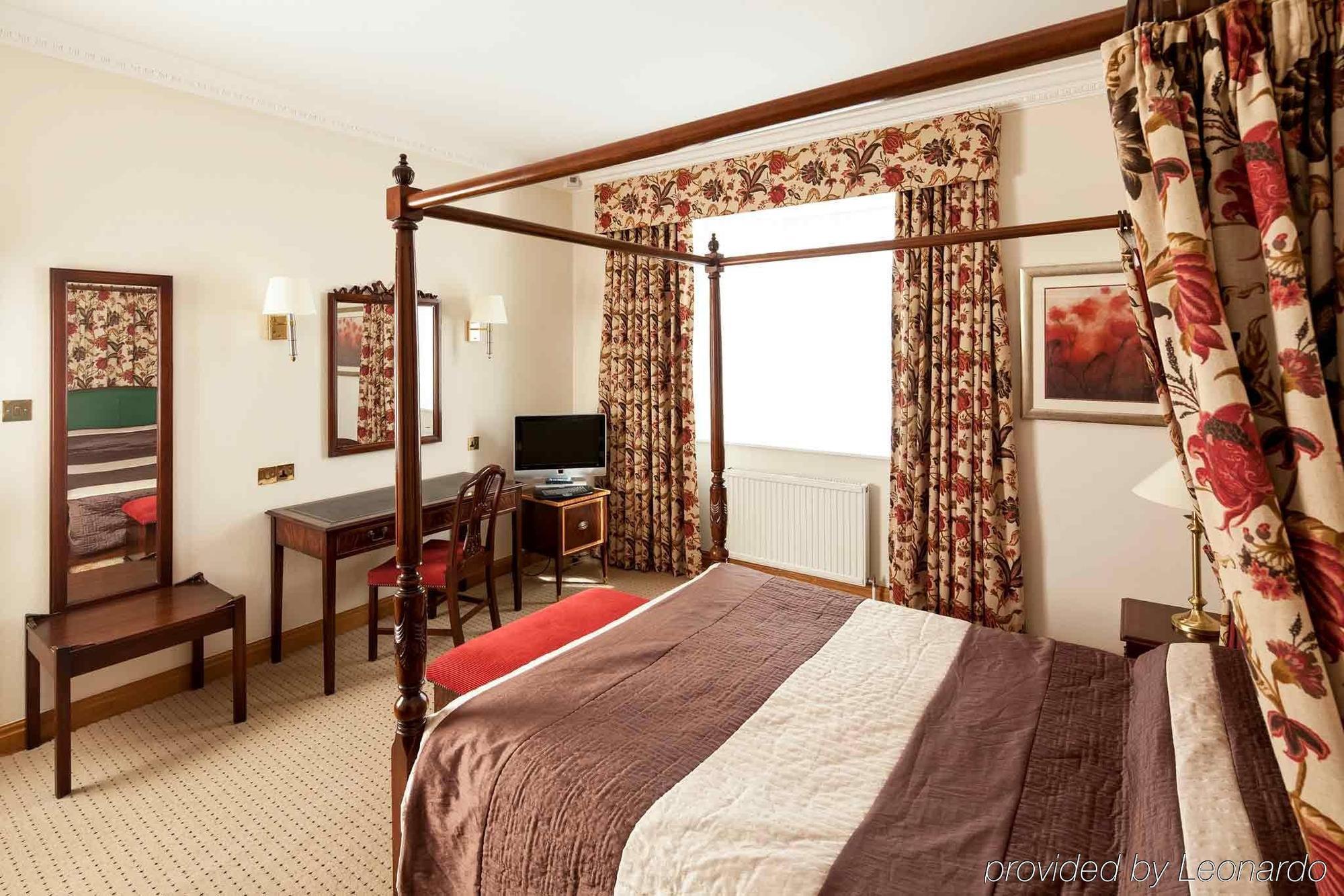 Mercure York Fairfield Manor Hotel Екстер'єр фото