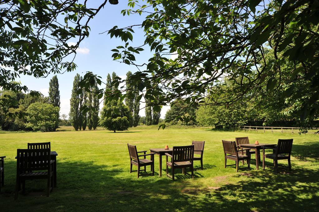 Mercure York Fairfield Manor Hotel Екстер'єр фото