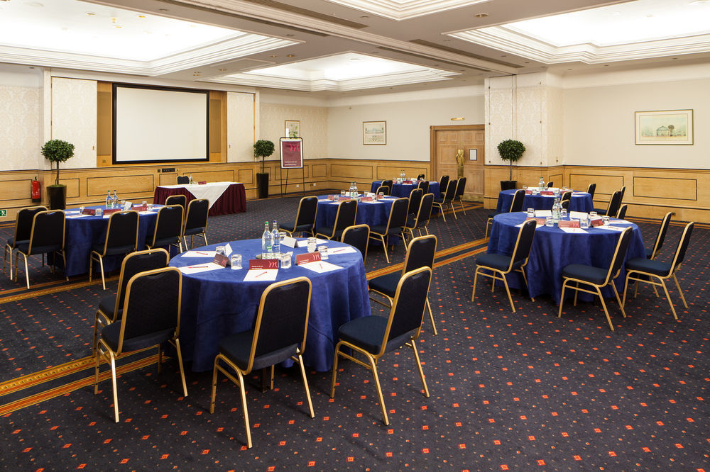 Mercure York Fairfield Manor Hotel Екстер'єр фото