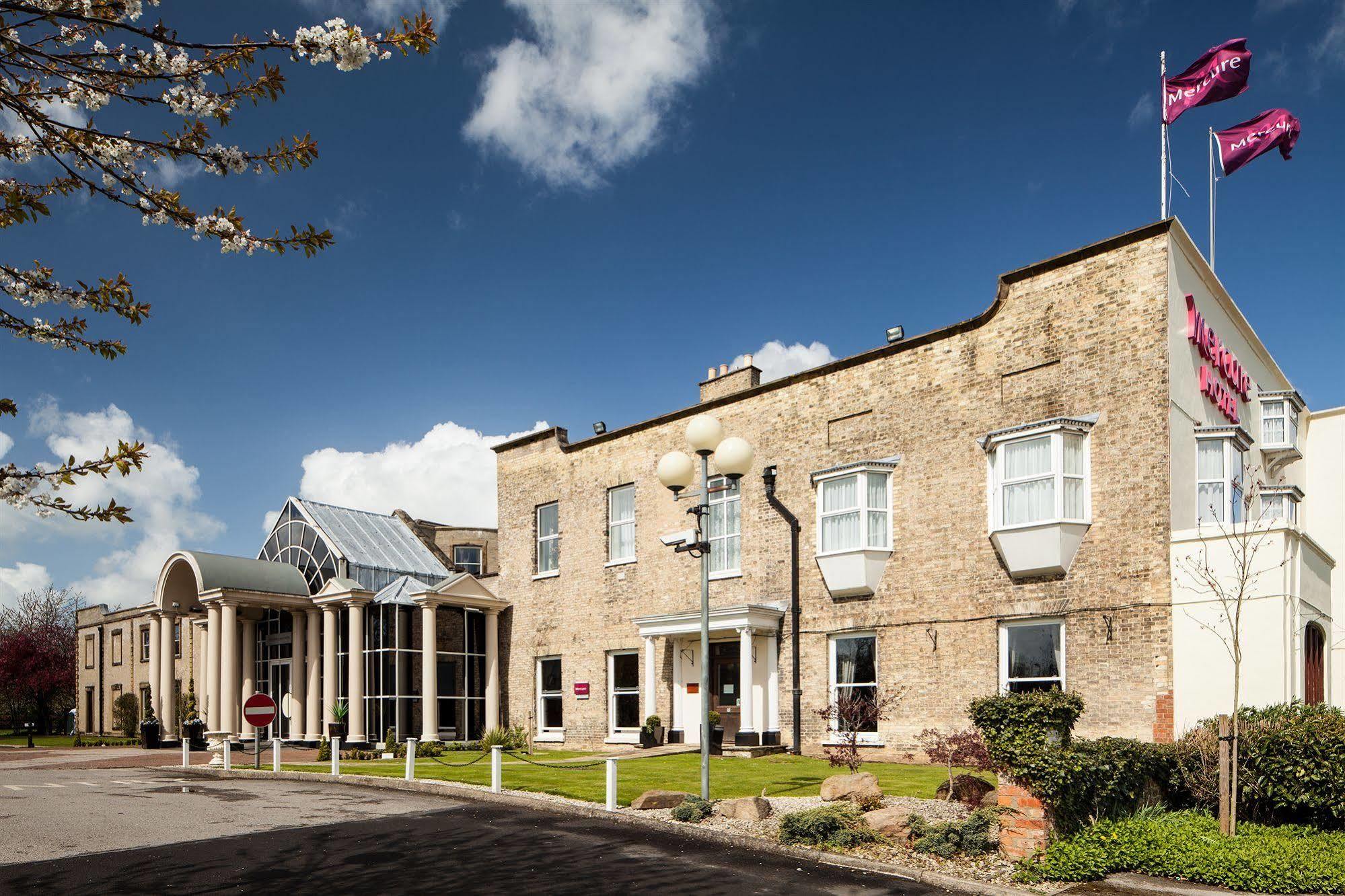 Mercure York Fairfield Manor Hotel Екстер'єр фото